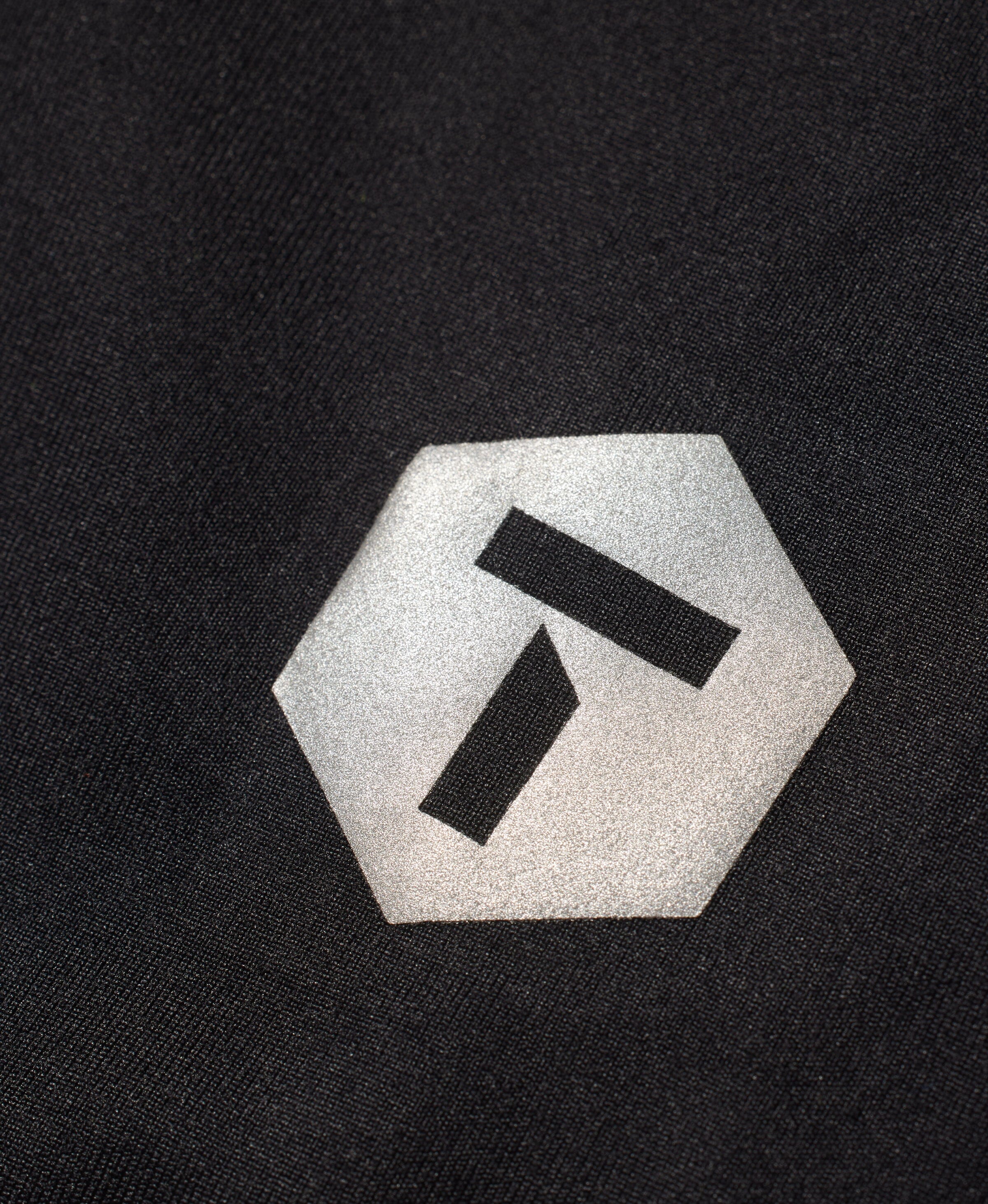 B2 Junkease - Image 3